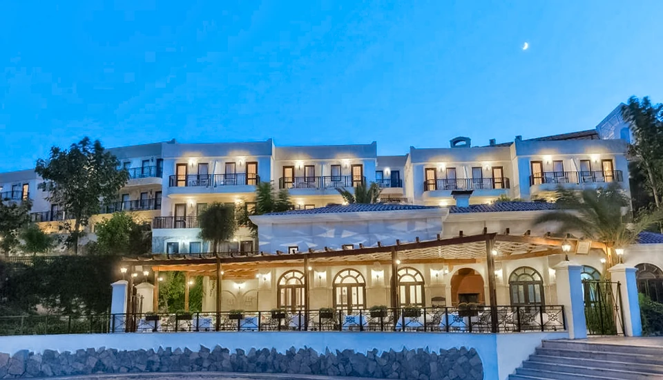 هتل سلکتوم کالرز بدروم